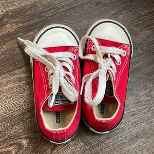 Toddler converse size 6